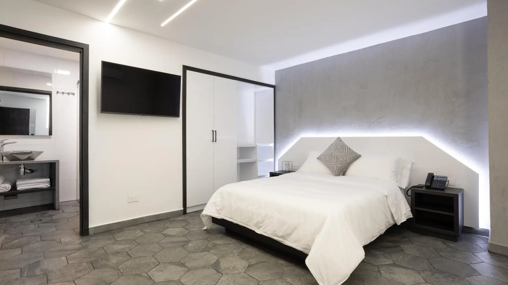 Prixma Hotel Сан-Андрес
